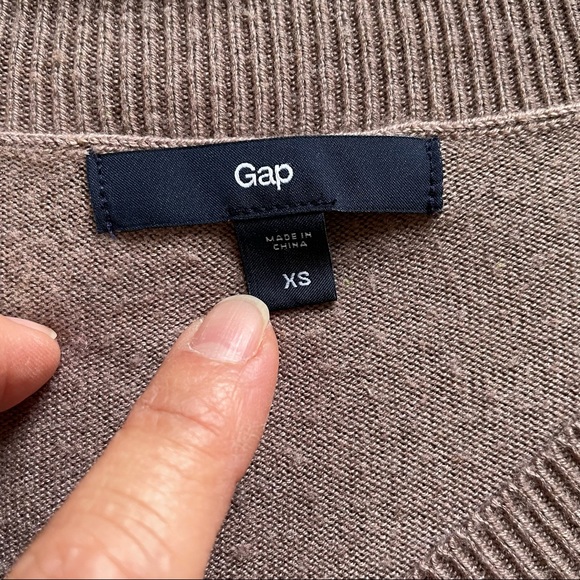 GAP Rosy Light Brownish Pink Sweater, Skinny Arms, Drop Shoulder, V-Neck, XS - Picture 7 of 10